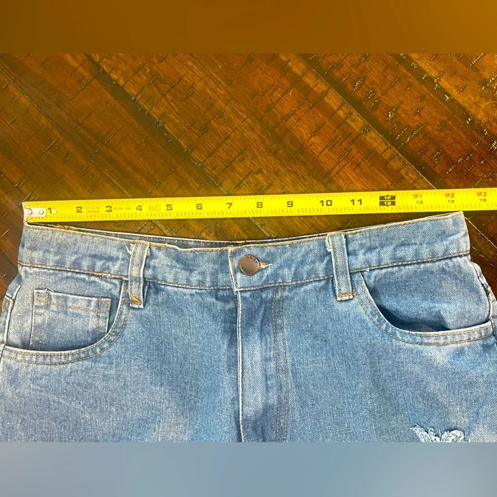 Daisy Distressed Denim Joggers - Size Medium